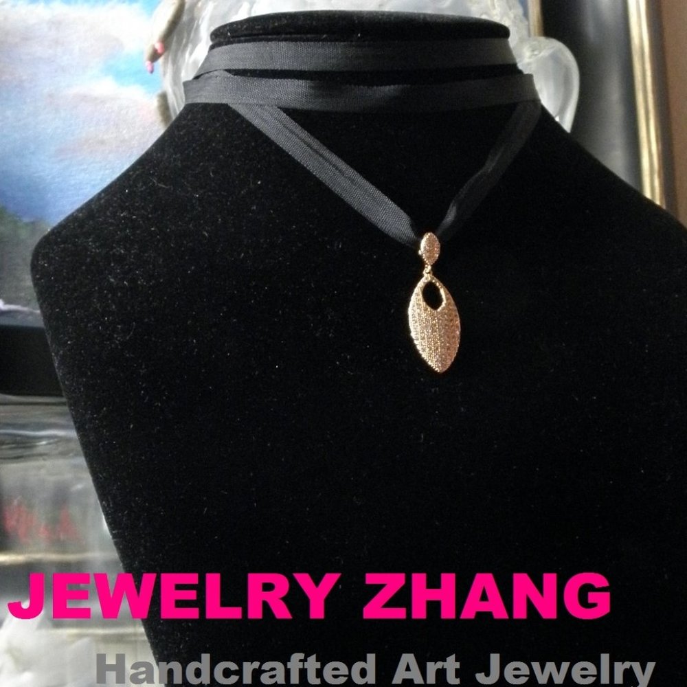 Choker Necklace Rose Gold CZ Velvet Ribbon - Picture 4 of 5